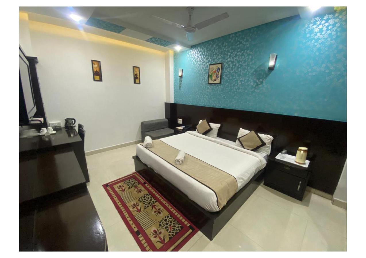 Dazzling East Gate Hotell Agra  Exteriör bild