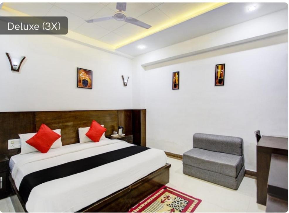 Dazzling East Gate Hotell Agra  Exteriör bild