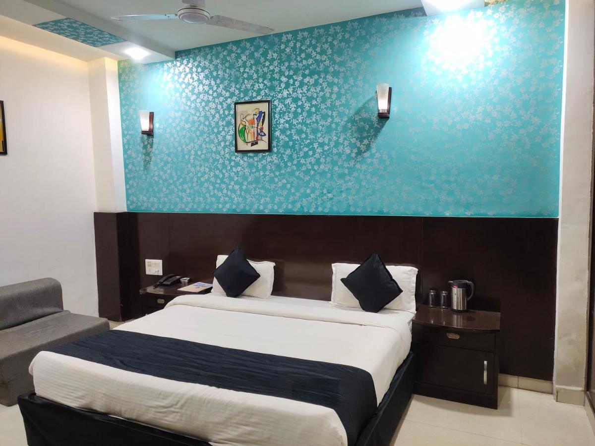 Dazzling East Gate Hotell Agra  Exteriör bild