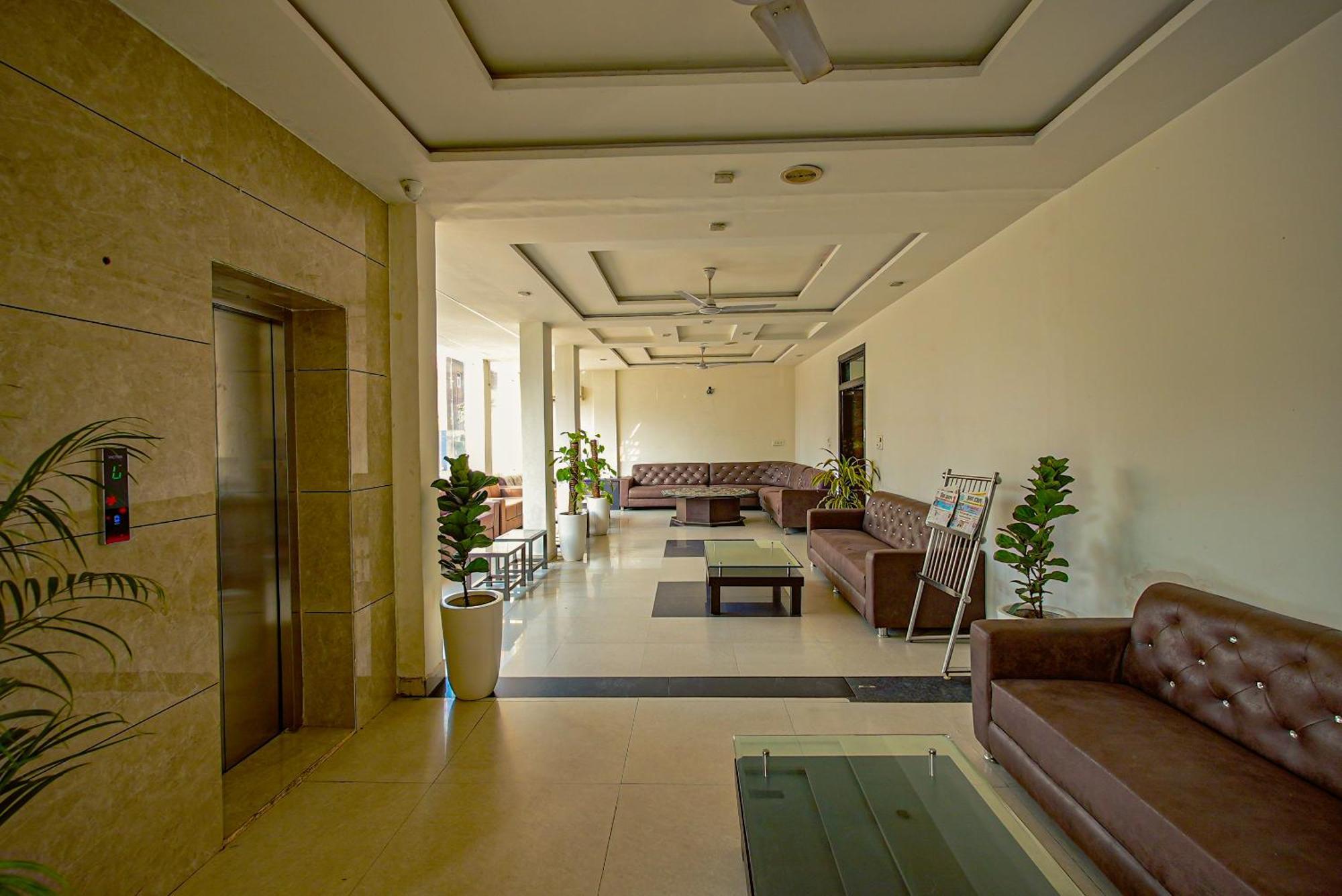 Dazzling East Gate Hotell Agra  Exteriör bild